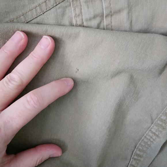 Wranger Relaxed Fit khaki tan cargo pocket pants mens size 36x34 READ - Picture 3 of 7